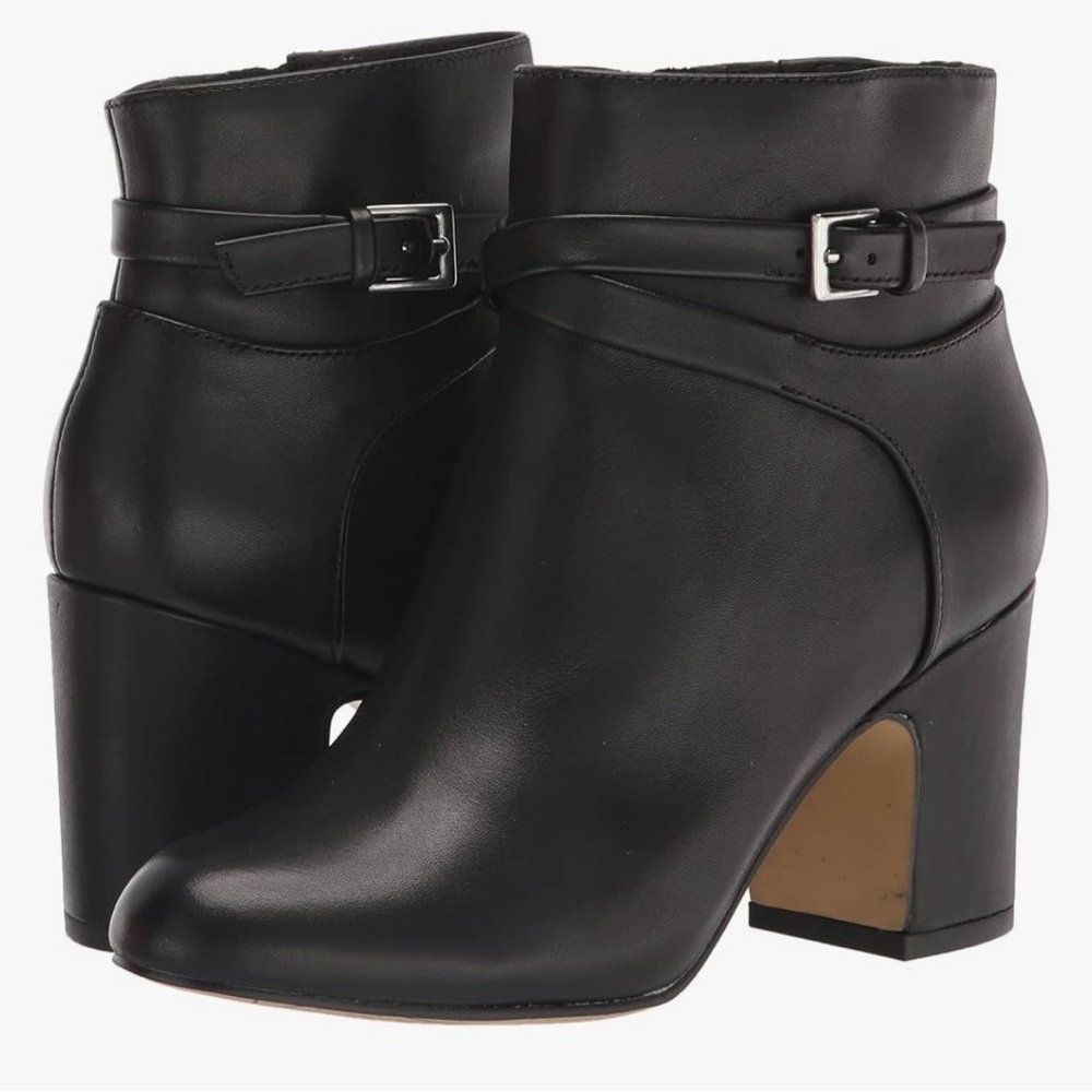 Bella Vita Black Ankle Booties women’s          size 8